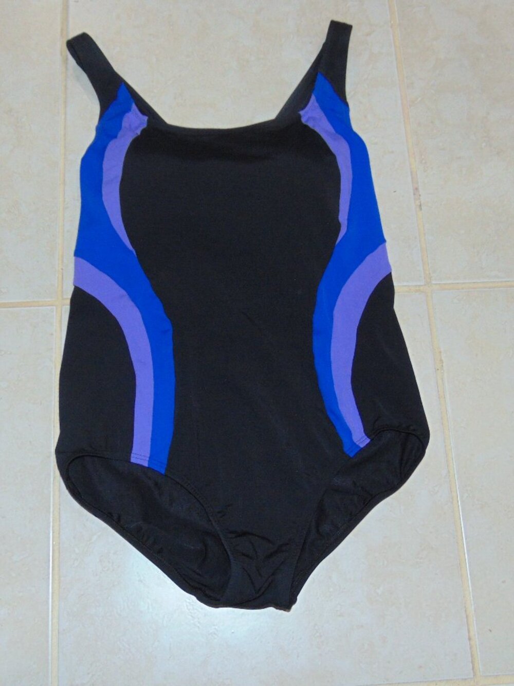 Lands End Women's Blue Stripe Soft Cup One Piece Swimsuit Sport Size 10 Black